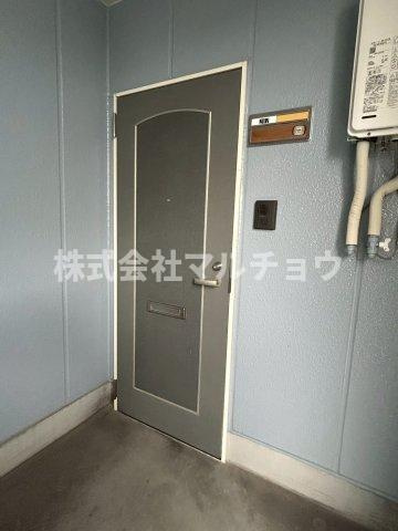 ラポール繪の玄関|明るい玄関です