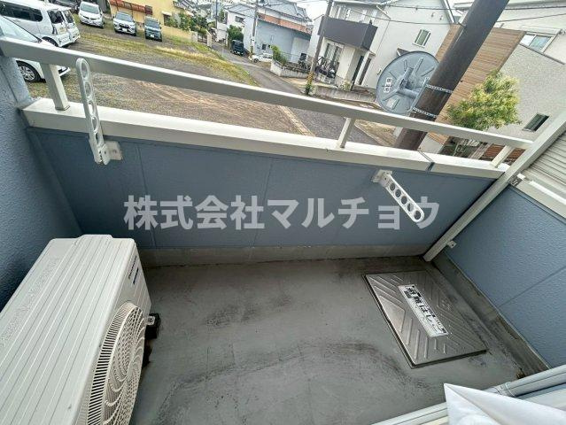 ラポール繪のバルコニー|外からの目が気にならないバルコニーで洗濯物が干せます