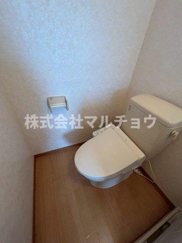 ラポール繪のトイレ|落ち着いた色調のトイレです