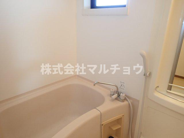メゾン南紀の台の浴室|落ち着いた空間のお風呂です