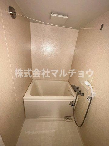 ウェンディコートの浴室|使いやすい洗面所です