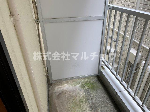 ファミールNのバルコニー|開放的で明るい空間を演出してくれるバルコニーです