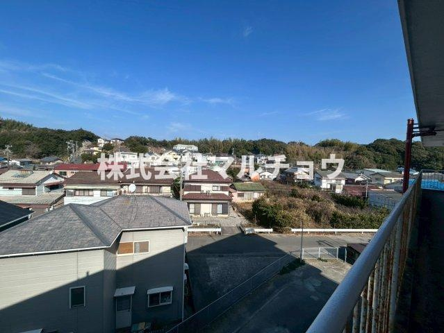 ヴィラナリー田辺のバルコニー|広々としたバルコニーです