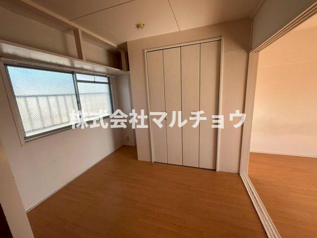 ヴィラナリー田辺の洋室|きれいな洋室です