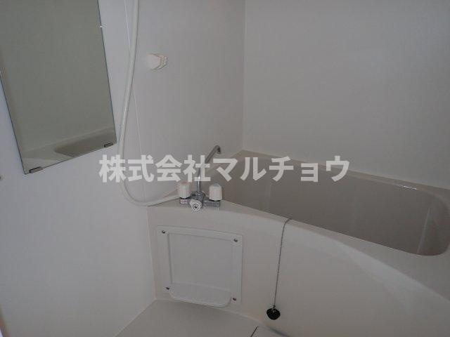 ヴィラナリー中辺路の浴室|日々の暮らしに欠かせないお風呂です