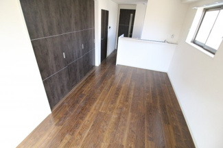 【居間・リビング】