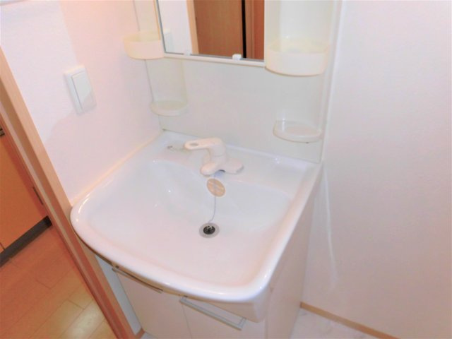 モナリエ表佐の独立洗面台|イメージ写真