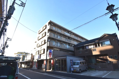 【外観】 | マック鶴見潮田コート | 京浜急行電鉄本線「京急鶴見」駅徒歩14分
棟内1階に24時間営業「Big-A」（食品・日用品）