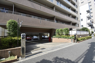【駐車場】 | 平置き駐車場