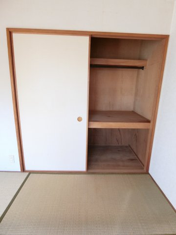 コスモ東金の収納