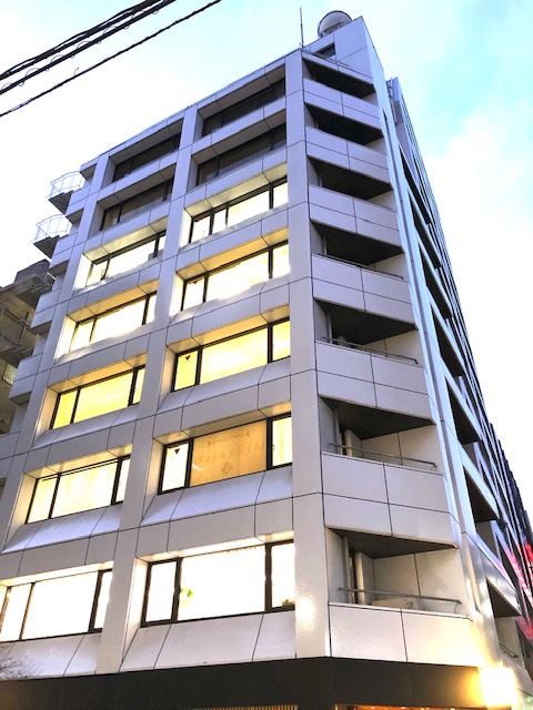 登亭銀座ビル（登栄東銀座ビル）の外観