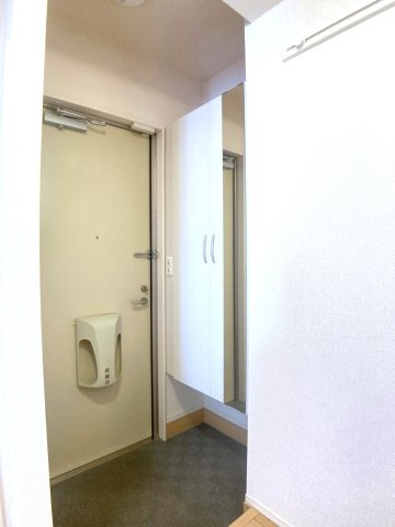 ルピーノの玄関