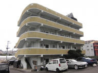 島尻郡南風原町字津嘉山のアパートの画像