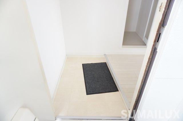 クラランス渡鹿の玄関