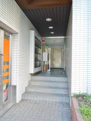 【エントランス】 | カーネ池の端 | 毎日通るエントランスはこのようになっています