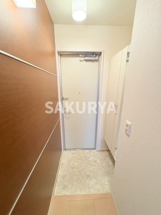 カリンビュー足利の玄関