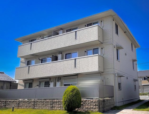 フォーラムワーゴⅤの外観