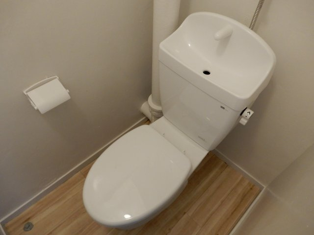 ビレッジハウス榎戸　1号棟のトイレ