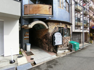 【エントランス】