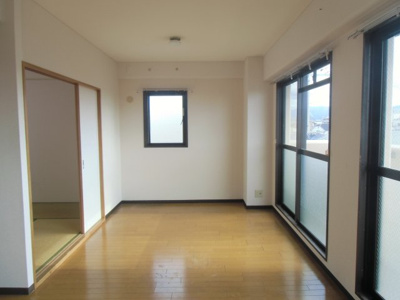 【居間・リビング】 | ウイズ・ユー八木