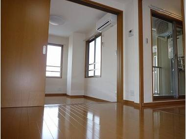 【居間・リビング】 | アイビス新梅田