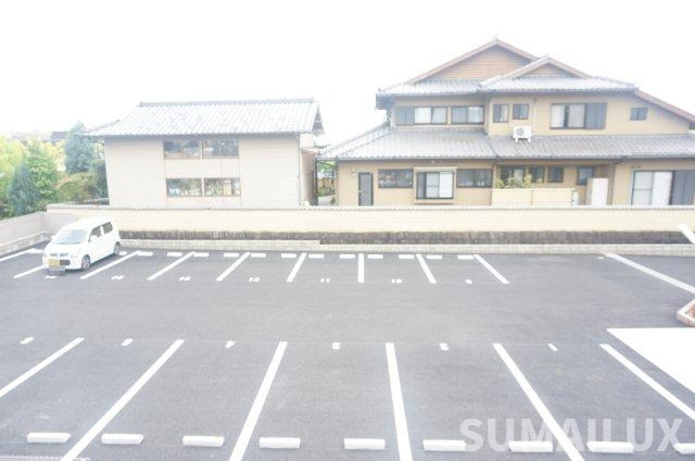 プランドール　Ｋの駐車場