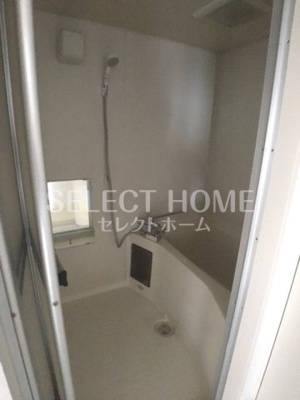 【浴室】 | イーストガーデンバラ館 | コンパクトで使いやすいお風呂です