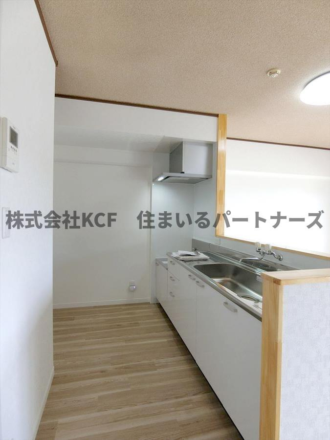 サンヒルズ花畑のキッチン|お料理しやすいキッチンです