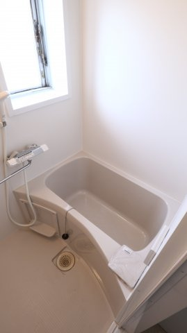 西本マンションの浴室