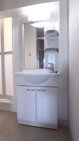 西本マンションの洗面所