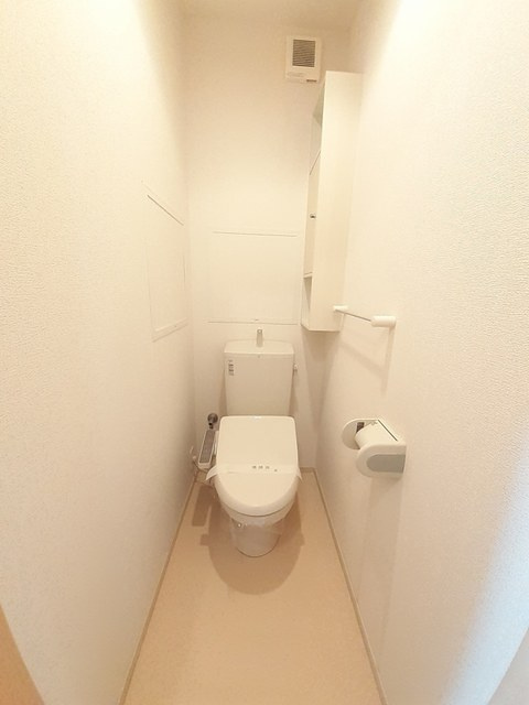 ヌーベル・ノア　Ａのトイレ