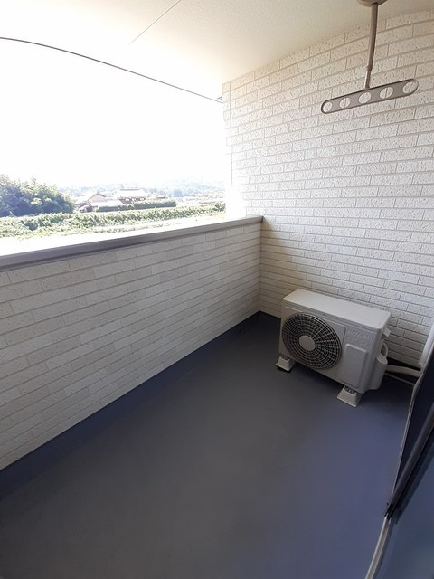 Ｒｉｖｅｒｓｉｄｅ　Ａのバルコニー