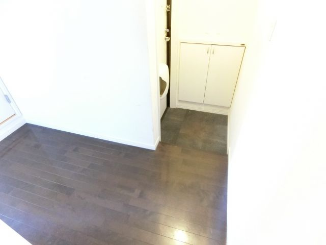 リースランド泉ヶ丘の玄関