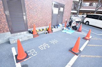【その他共用部分】 | 来客用駐車場のご用意があります。