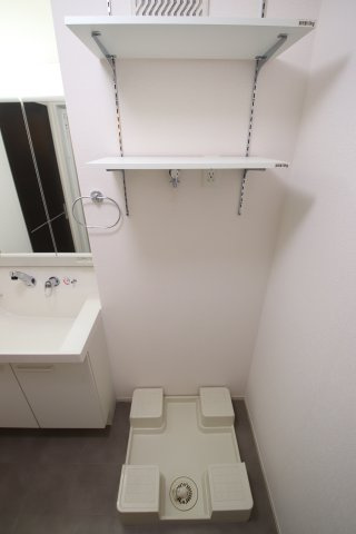 【設備】 | サウスメゾンジャスミン | 室内洗濯機置場