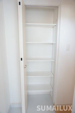 熊本市中央区出水３丁目のアパートの玄関