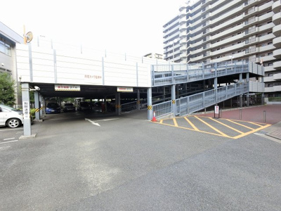 【駐車場】 | フェアロージュ・ガーデンズ川崎 | 自走式駐車場