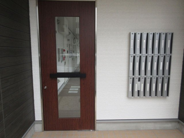 リブリ・平安通のエントランス|リプリ平安通