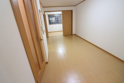 【居間・リビング】 | ライン・テラ | 使いやすい居間です