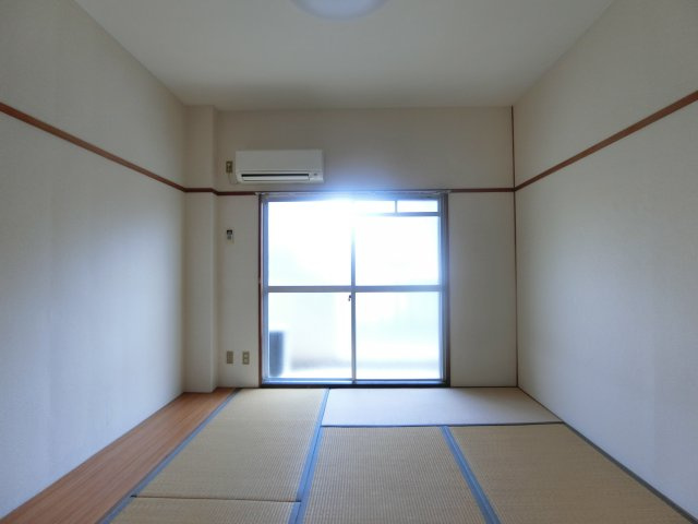 コーポ・幸の居間・リビング