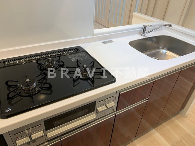 プレジオ都島本通　BRAVI不動産のキッチン|【プレジオ都島本通】キッチンでお料理をお楽しみください