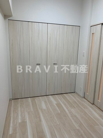 プレジオ都島本通　BRAVI不動産の洋室|【プレジオ都島本通】使い勝手のいい洋室です