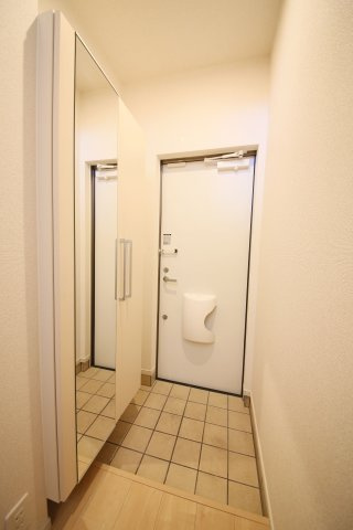 ビオーラ上池の玄関