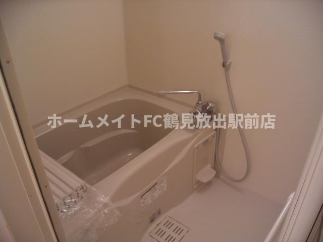 リバーサイドルーチェA棟の浴室