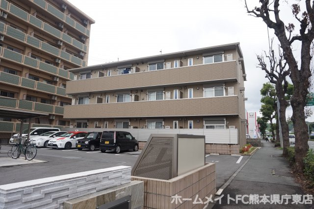 熊本市東区御領８丁目のアパートの外観