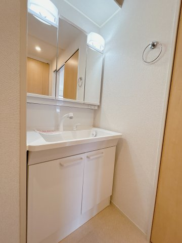 リファインⅢの洗面所