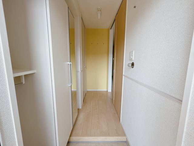 リファインⅢの玄関