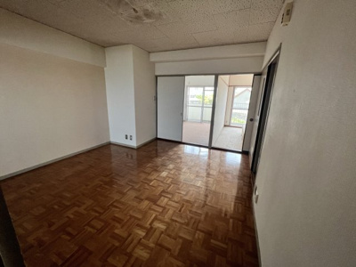 【居間・リビング】 | 徳和マンション・