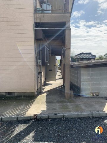 津村コーポの外観