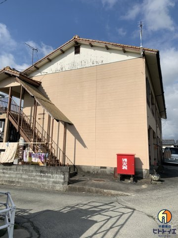 津村コーポの外観